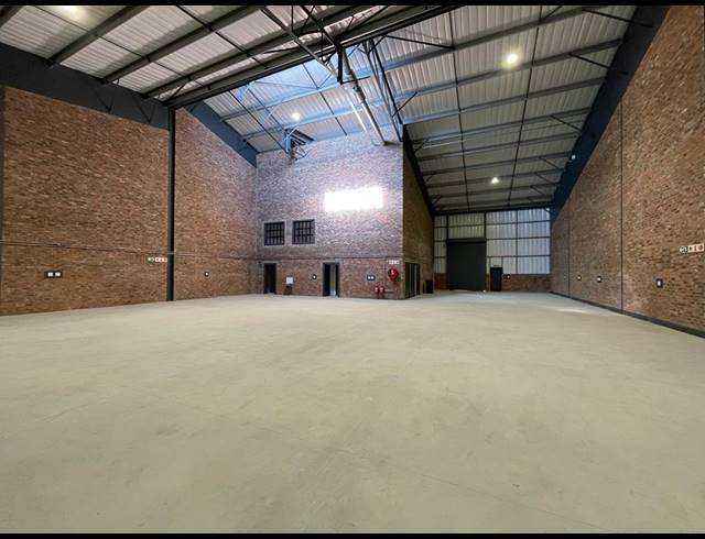 877M² WAREHOUSE TO LET IN RIVERSANDS